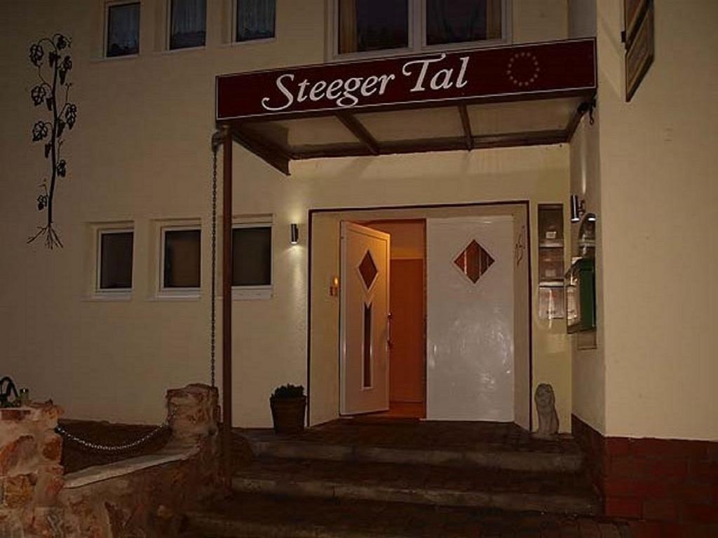 Steeger Tal Bacharach Ruang foto